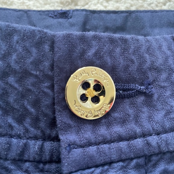 Lilly Pulitzer Callahan shorts in navy - Picture 6 of 7